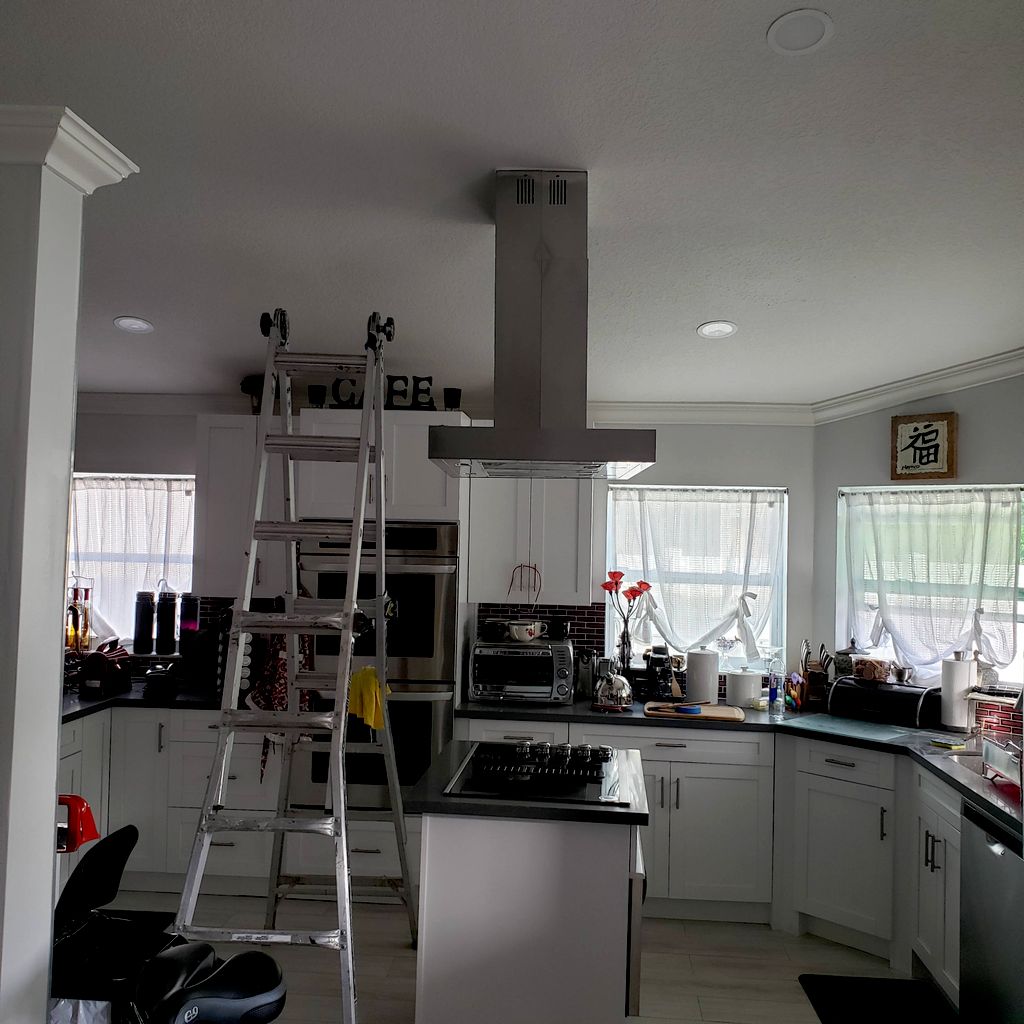Kitchen exhaust hood