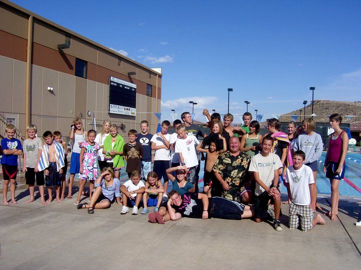 Mark & Amazing Team Of Kids