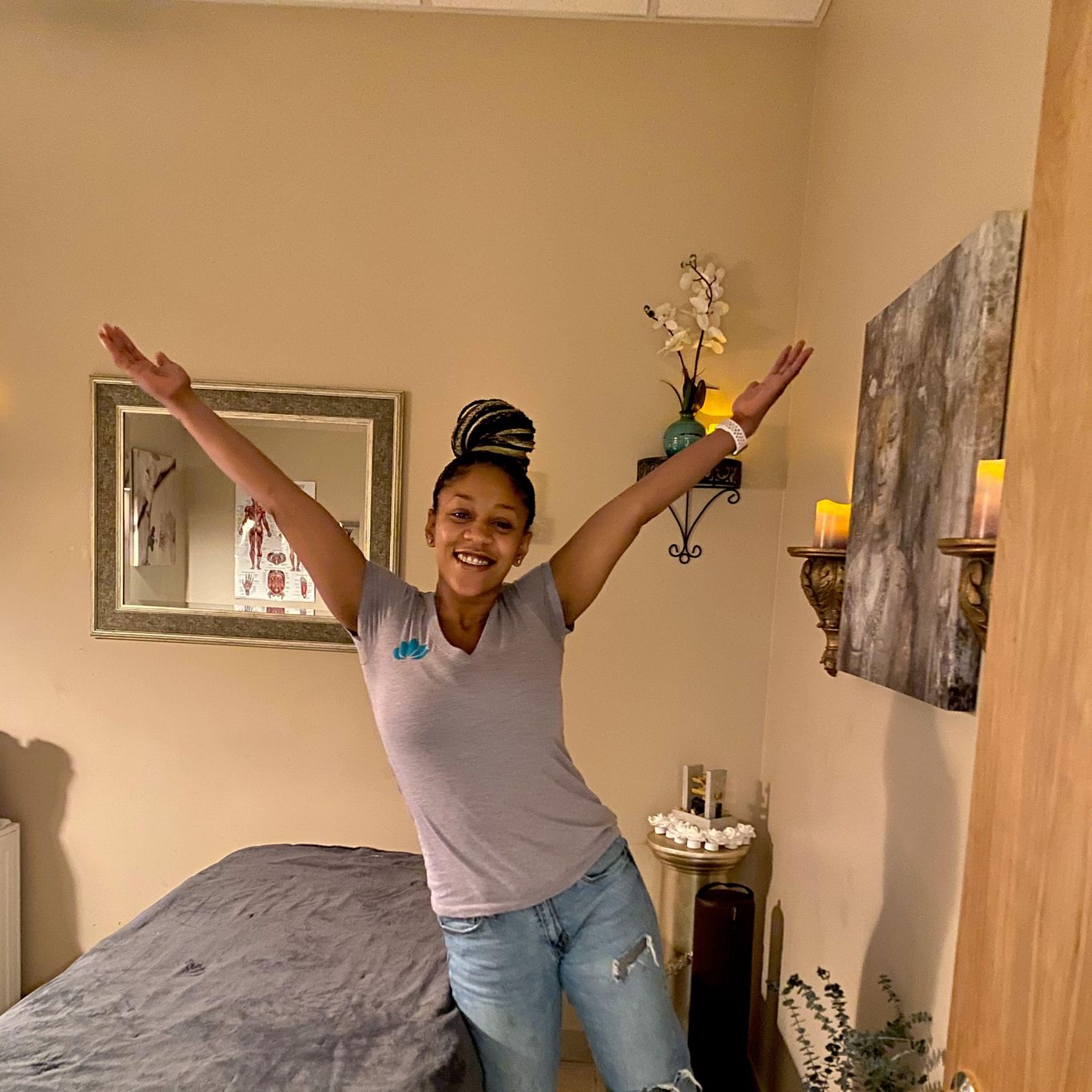 Essential massage by mesha - Bolingbrook, IL