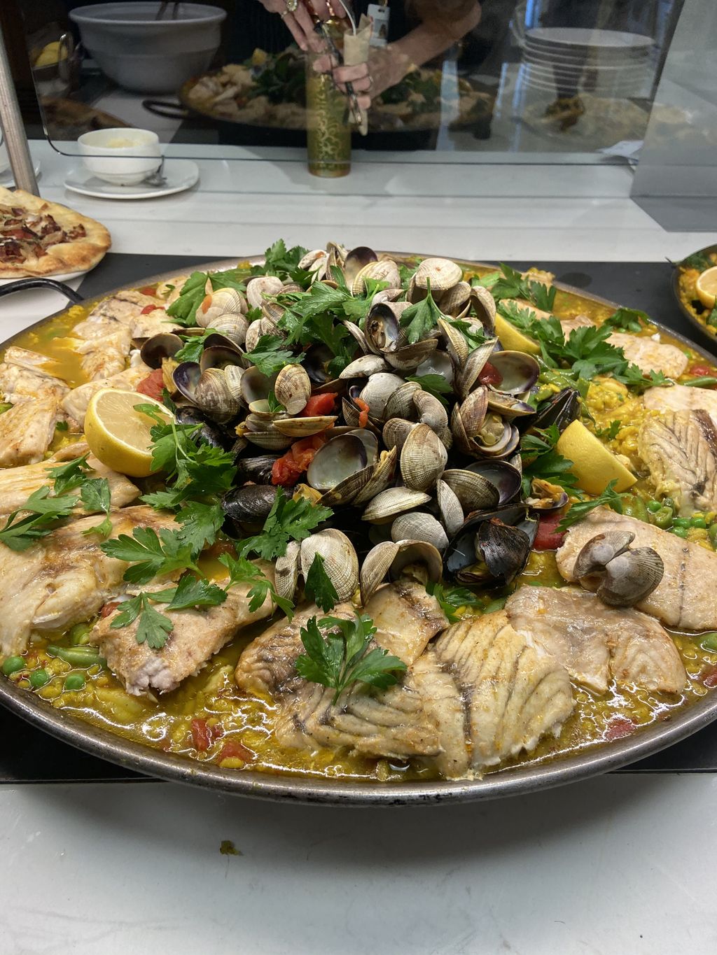 Seafood paella 