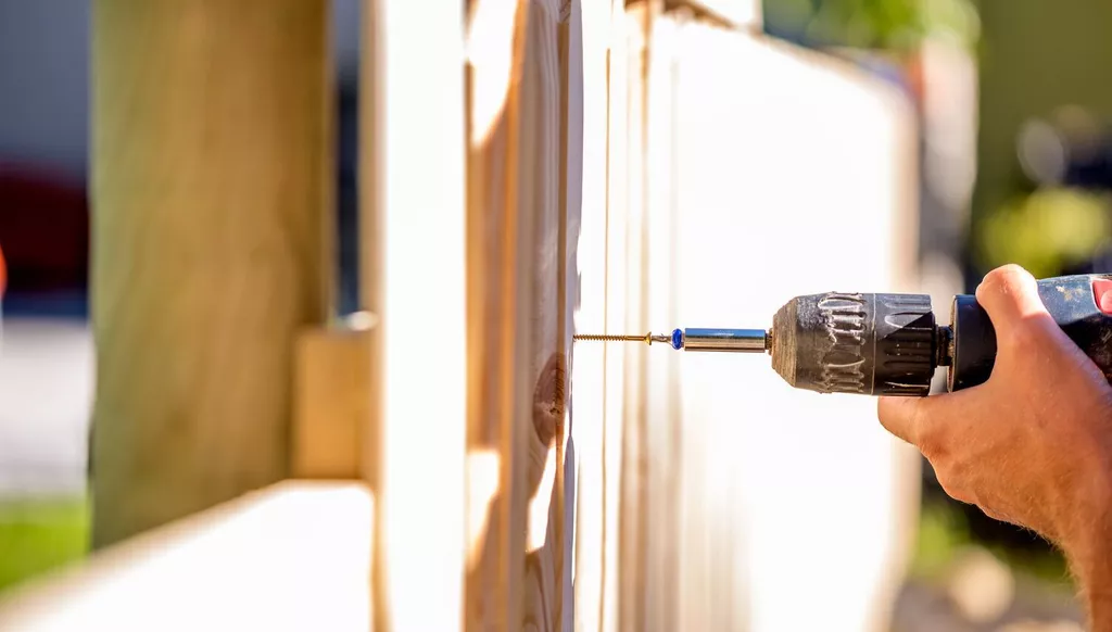 fence repair