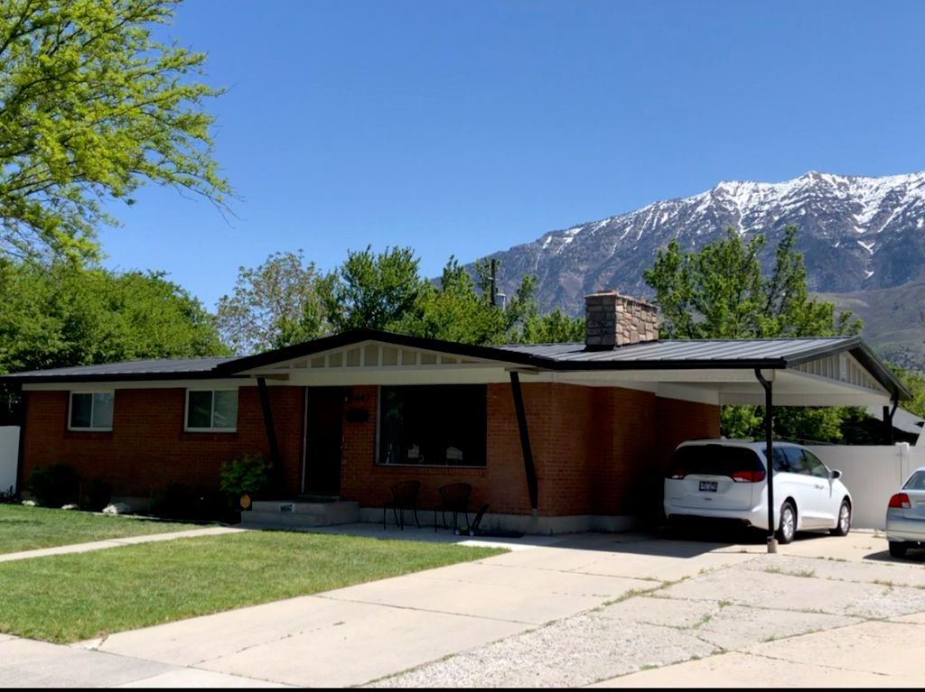 Orem roof replacement with standing seam metal. Ne