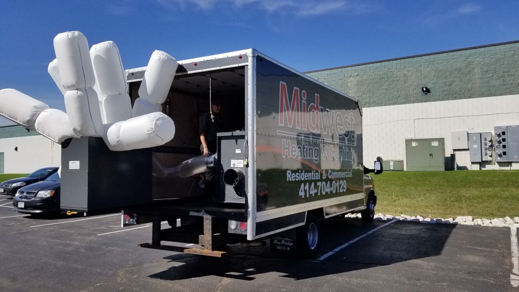 Duct Cleaning Truck - Powerful Suction