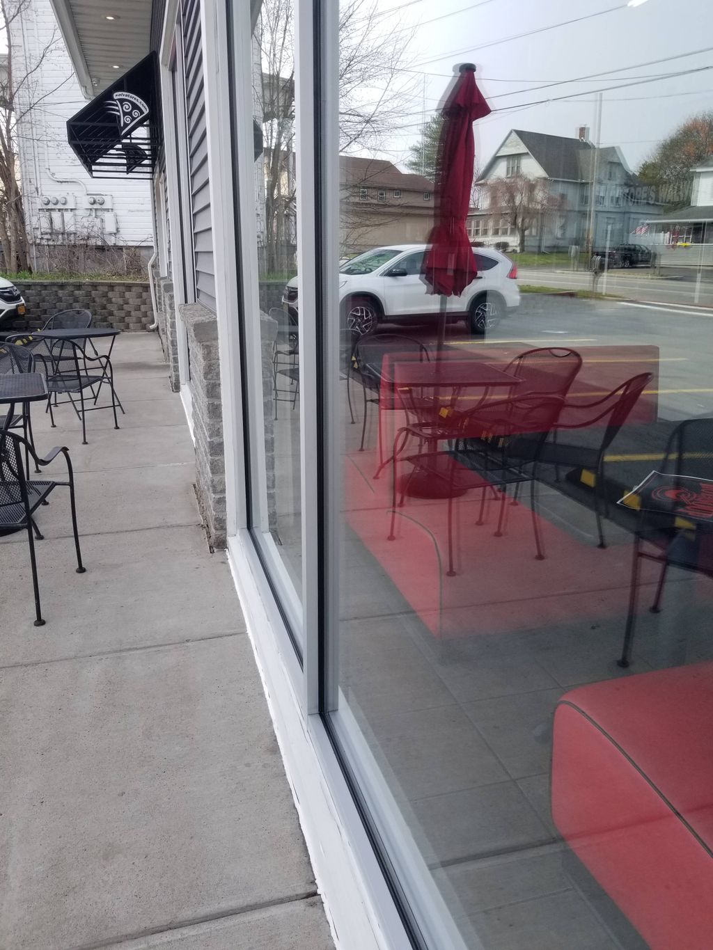 restaurant windows 