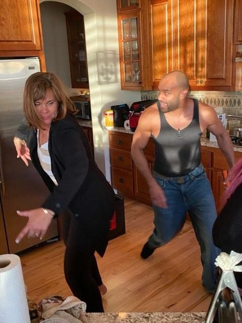 Kitchen Dance Party!