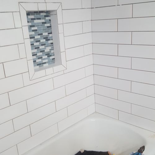 new tile tub surround 