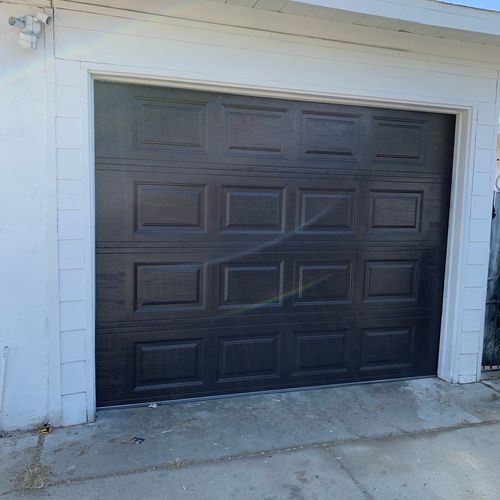 New garage door installed quickly & professionally