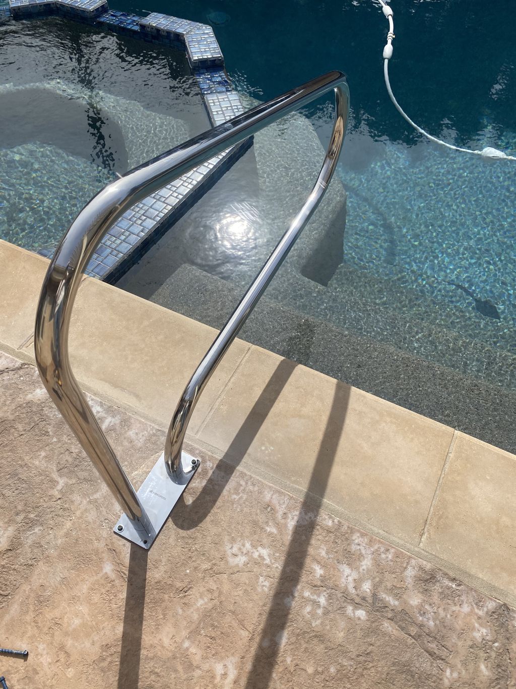 Pool hand rail instalatiln