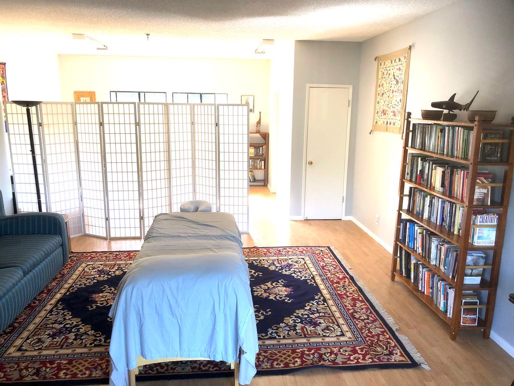 Ojai Office Interior