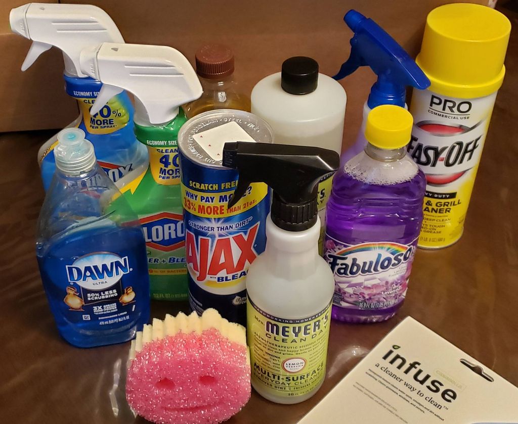 Cleaning Supplies I Use! 😃