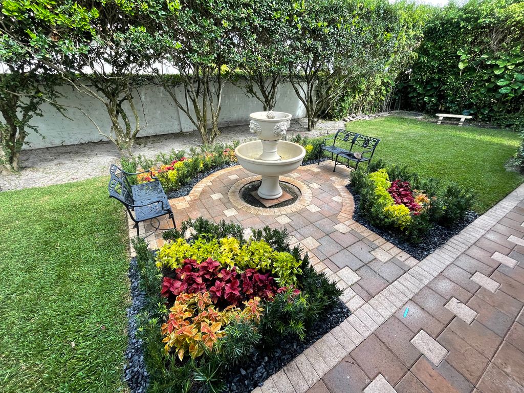 Backyard design come to life!