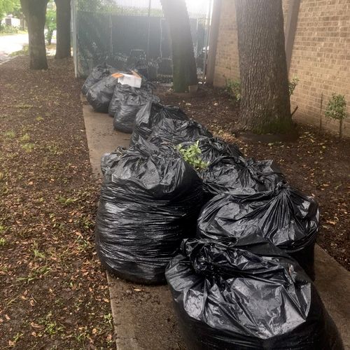 LX yard waste bags -Before