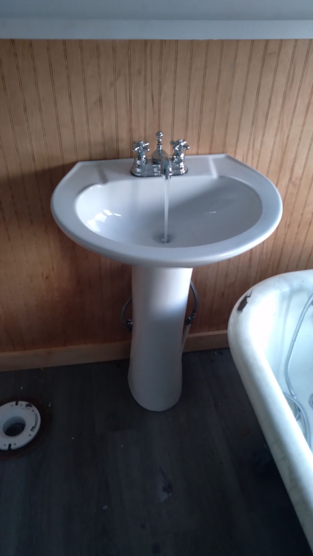 # Piece Bathroom with fixtures set.