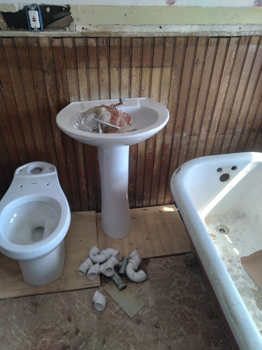 3 Piece Bathroom Group plumbed 