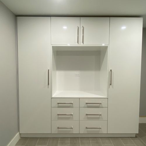 Oseguera cabinets is a professional carpentry busi