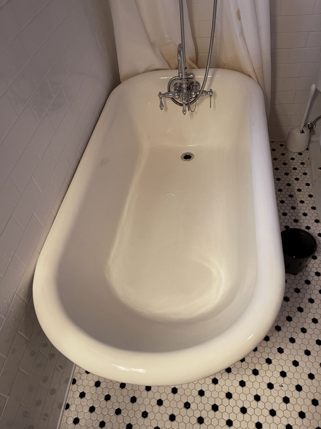 claw tub delicate cleaning