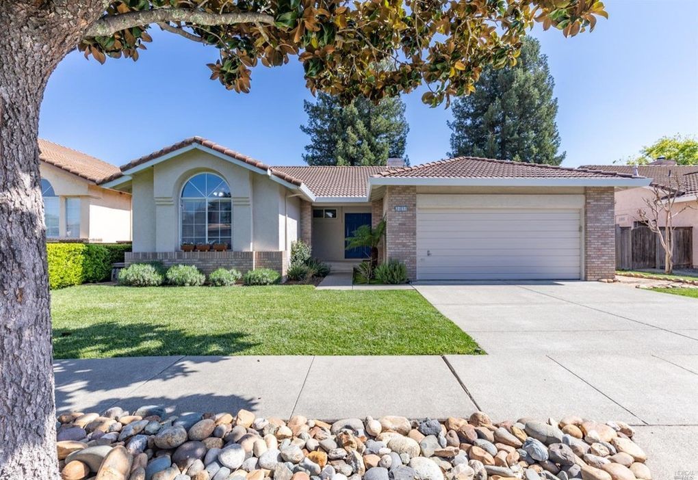2431 Wine Country Ave Napa- RENTAL