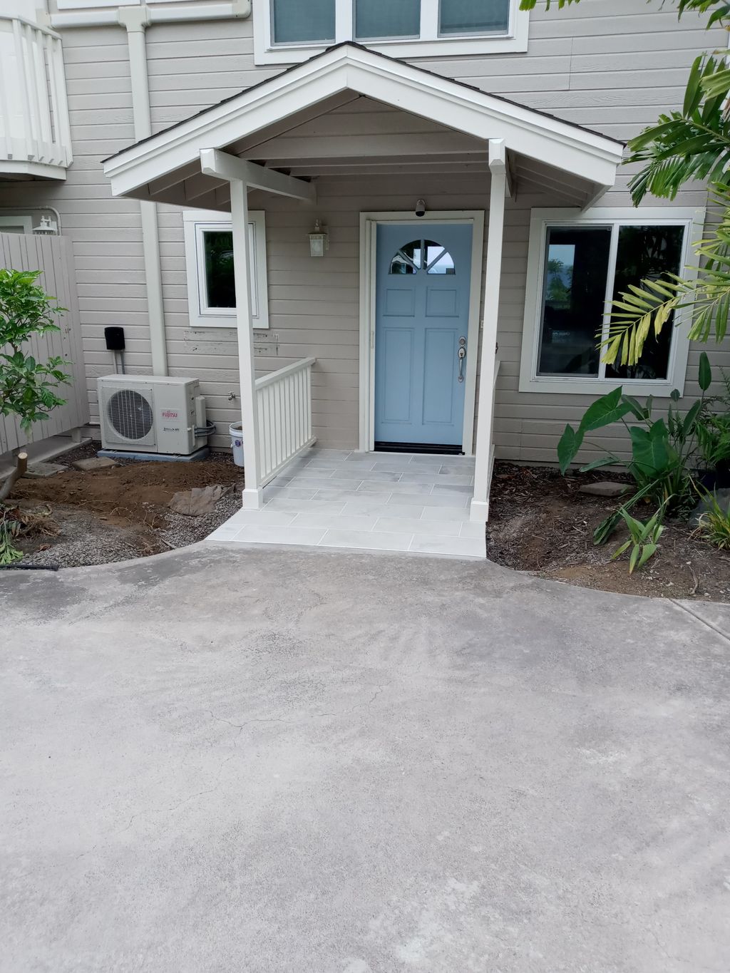 Tile front entry
