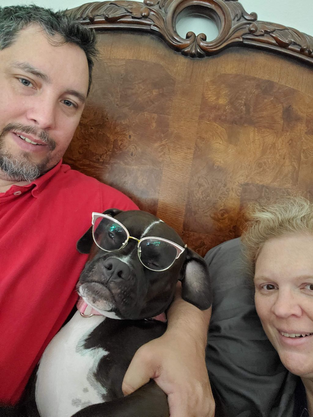 Being goofy with The HunnyFace putting my glasses 