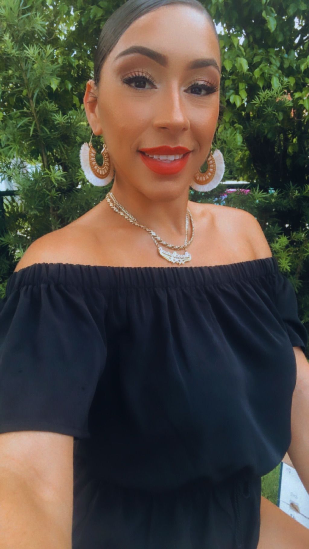 StarrStatuzz LLC