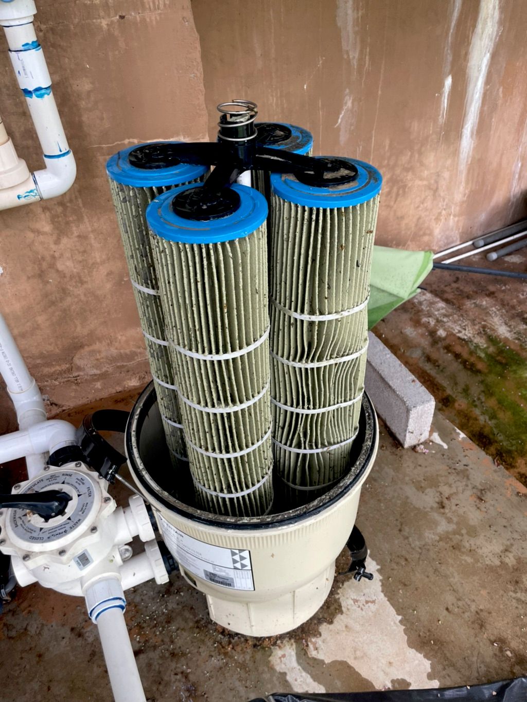 This is opening a filter before cleaned out.