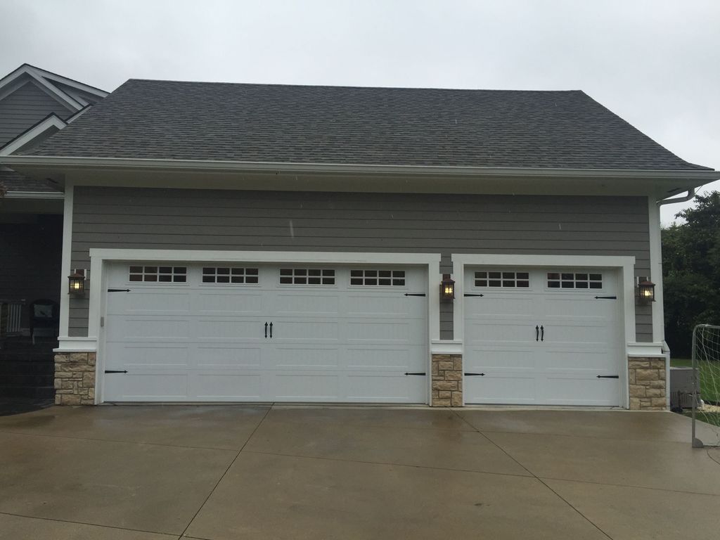 CHI Stamped Carriage House