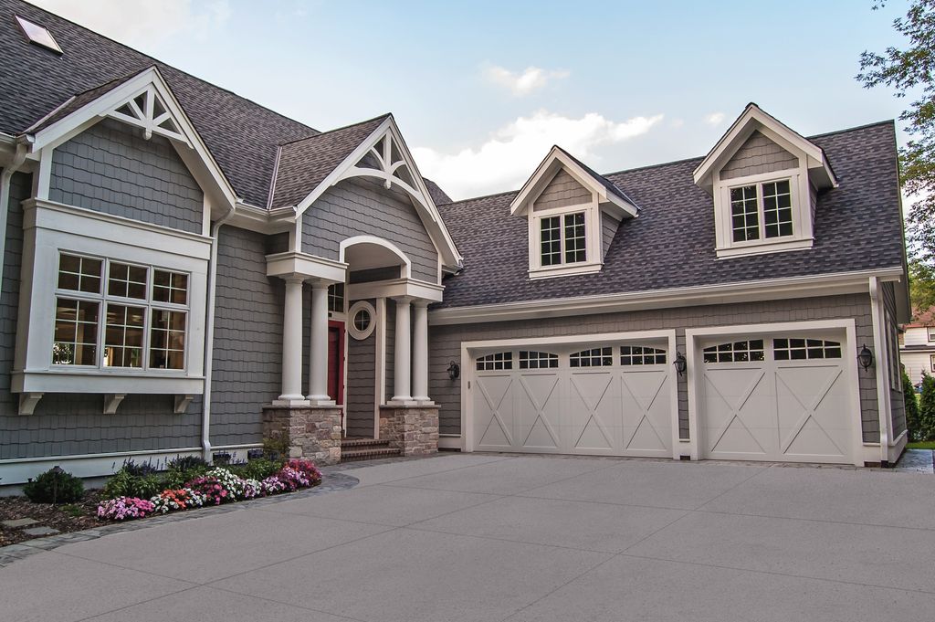 Carriage House Overlay