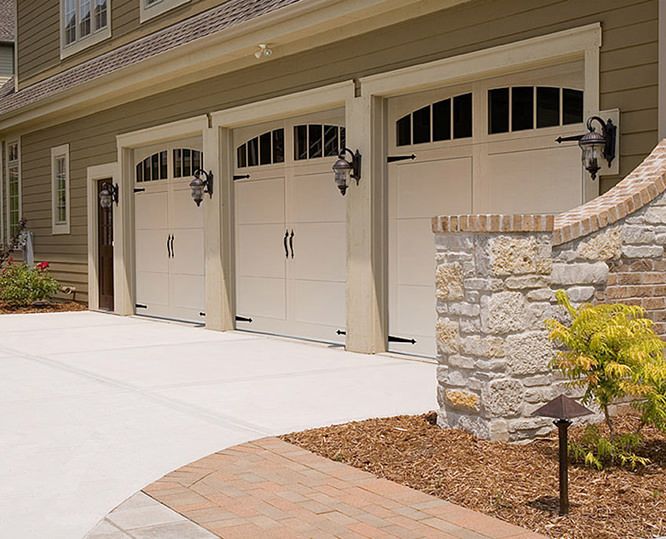 Carriage House Overlay