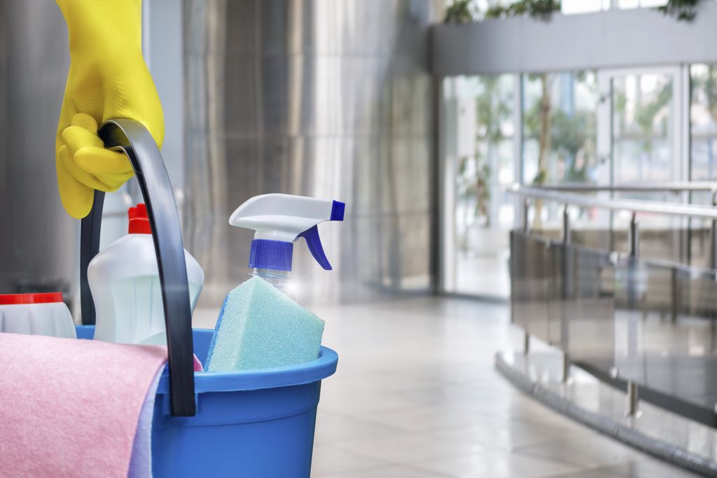 CLEAN HOME CLEAR MIND