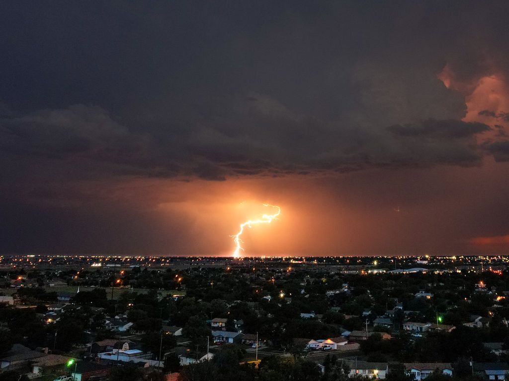 Storm sweeping through Amarillo, Texas