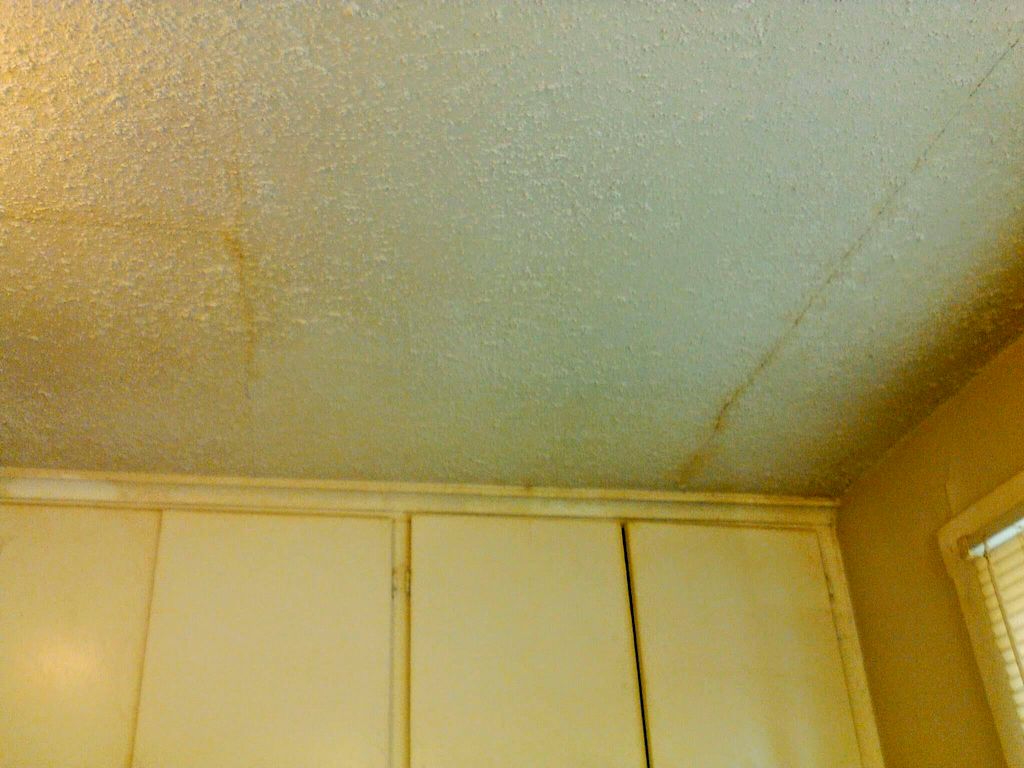 BEFORE! Ceiling Trim Cabinets and Walls