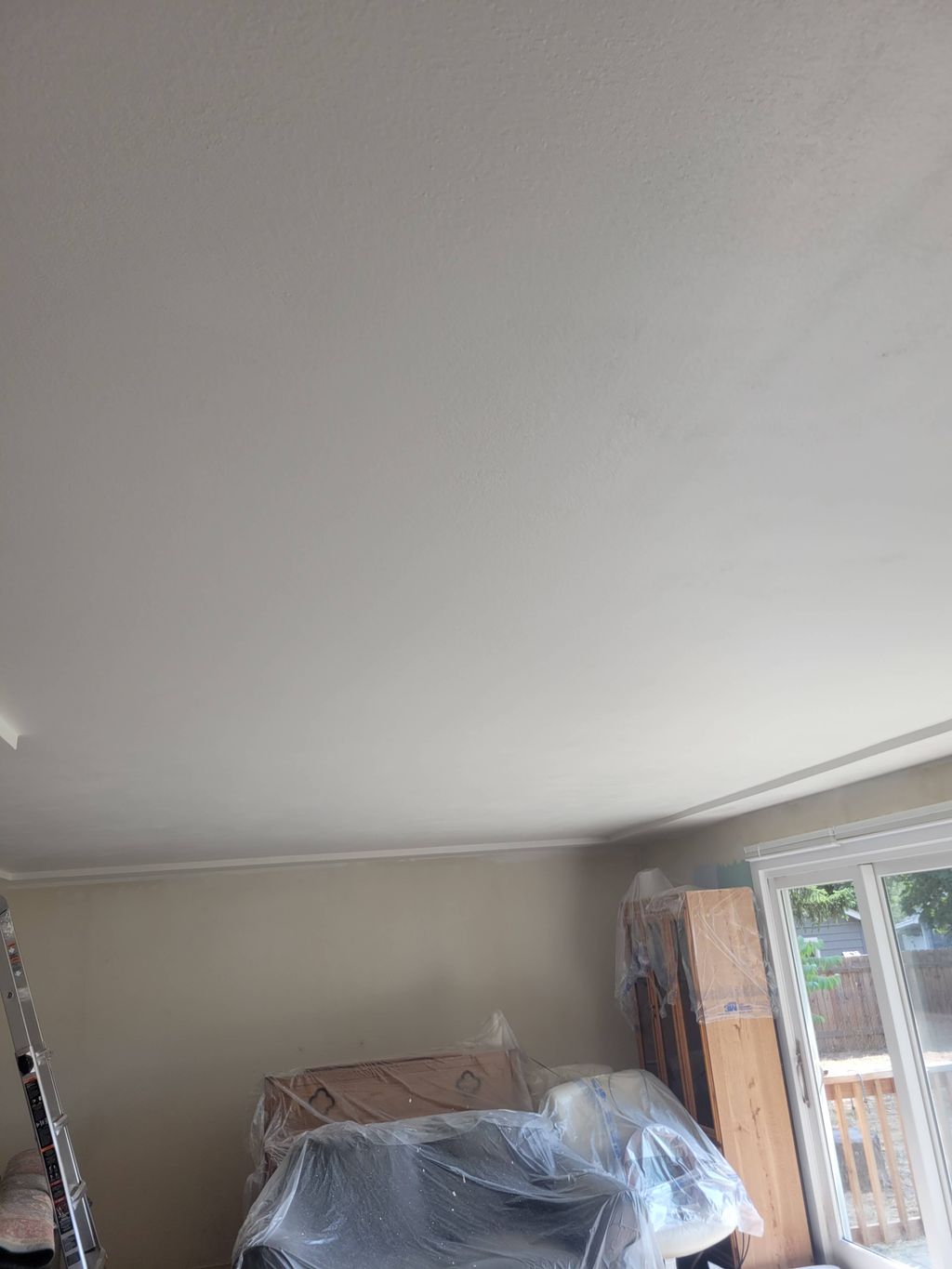 a popcorn ceiling removal 