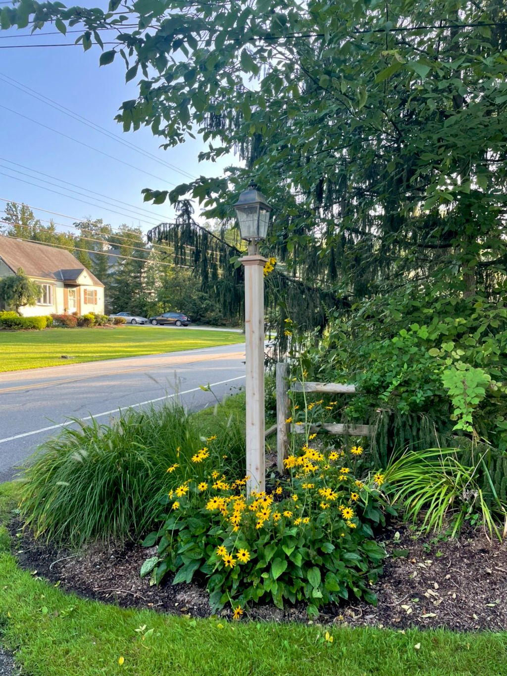 New cedar light post 