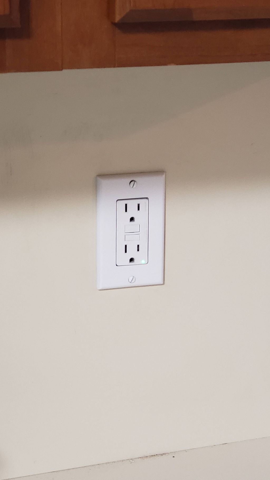 Installed fancy new GFCI outlets for me