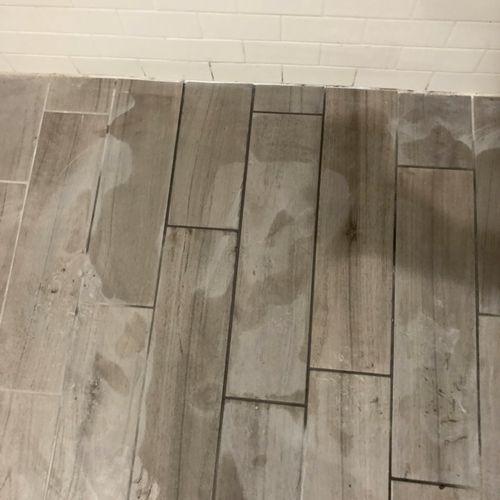 Cracked tile replacement 2/2