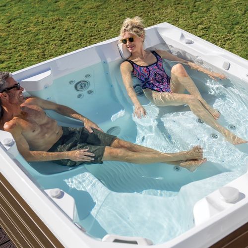 We Clean and Maintain your Hot Tub! Sarasota and B