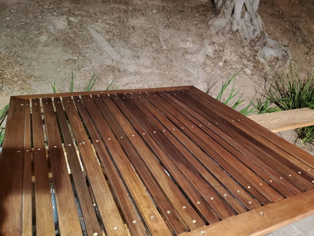 Teak Shower deck (outdoor)