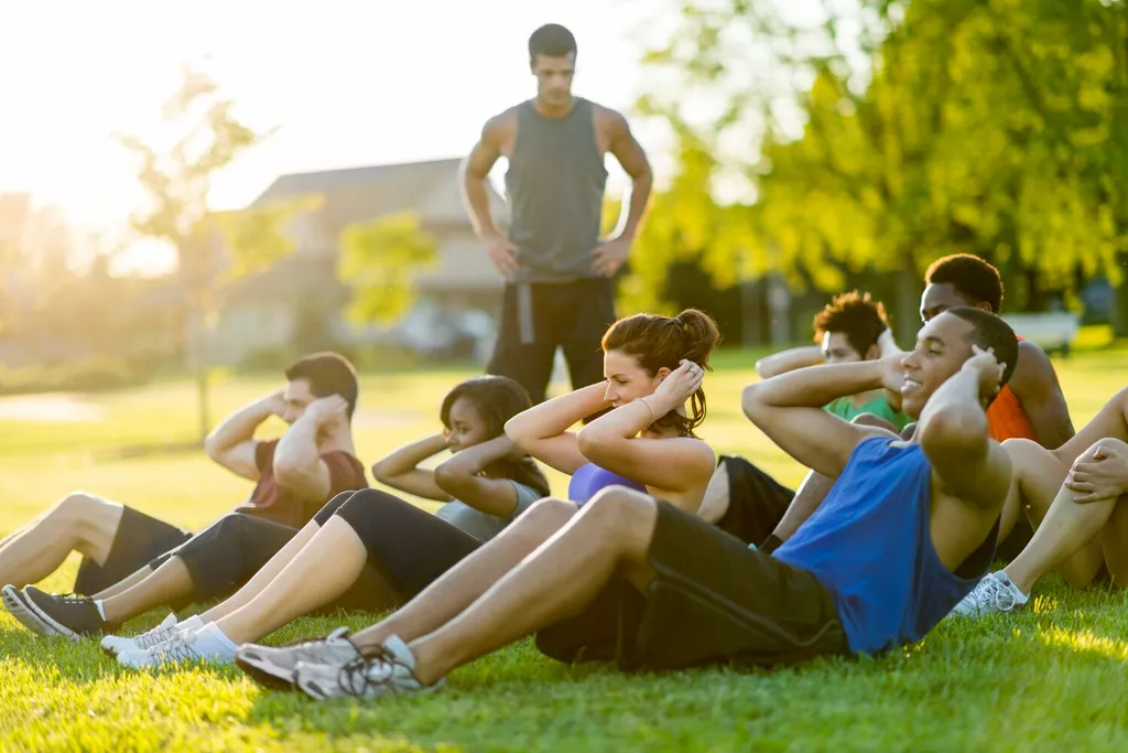 outdoor group workout class