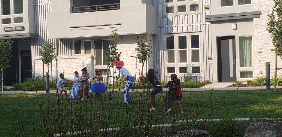 Tug of war with Jessie’s Lasso 