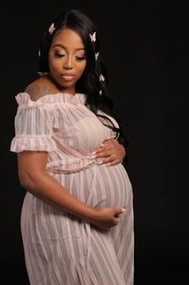 Darryl did amazing for my maternity photos in Janu