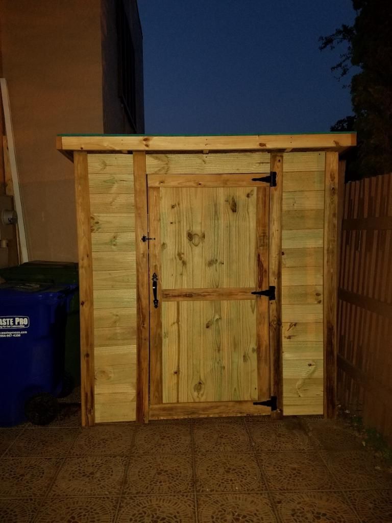 Wooden Backyard Entrance