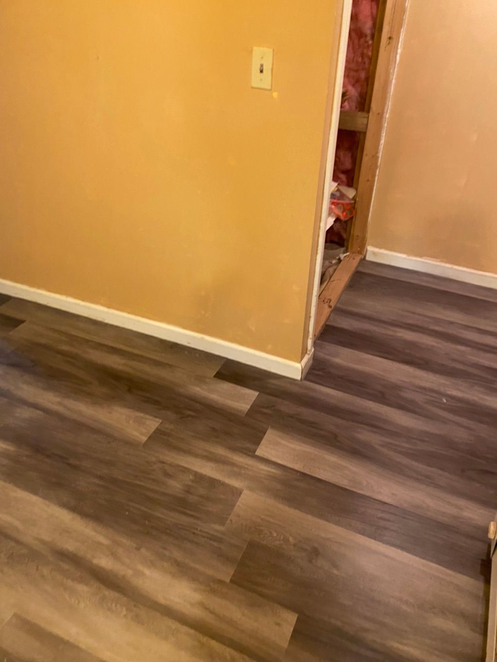 New Vinyl floor in basment 
