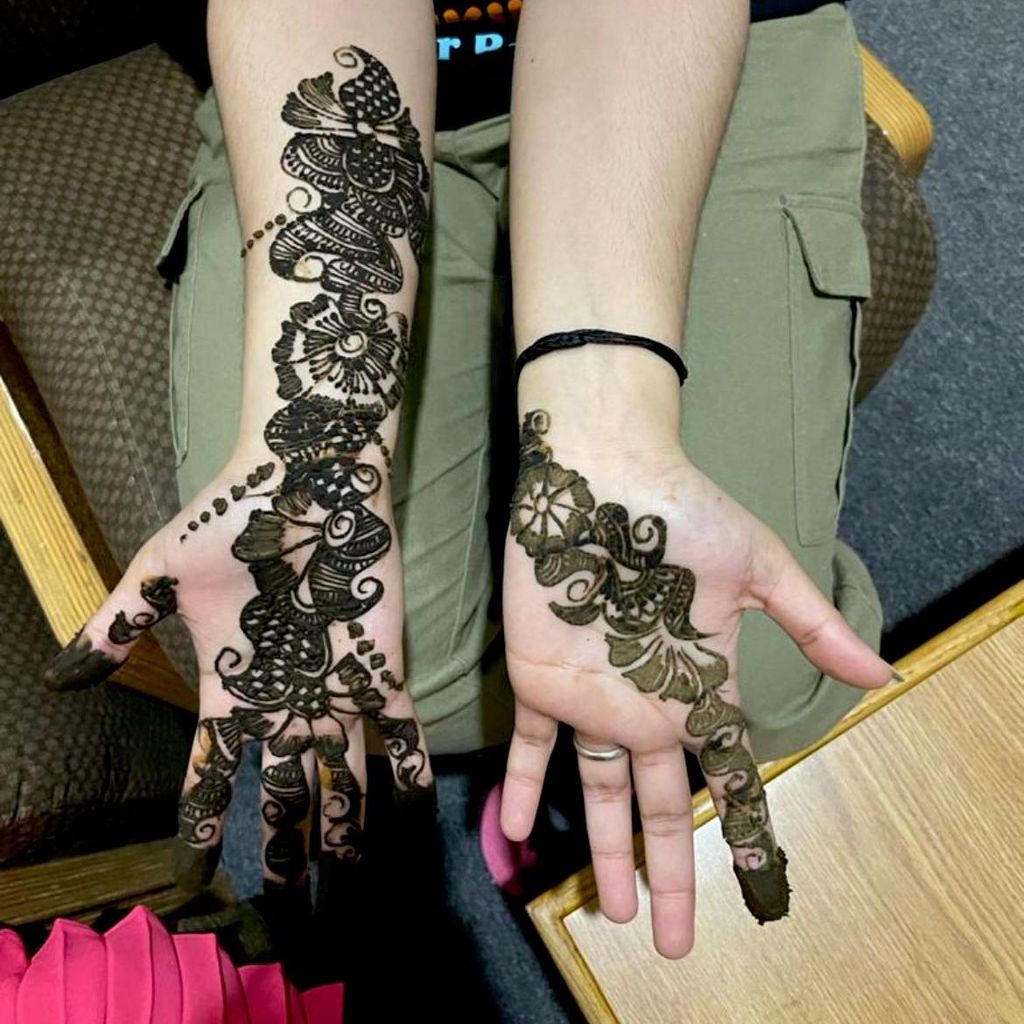 Sunshine Temporary Tattoo Artist (Henna)