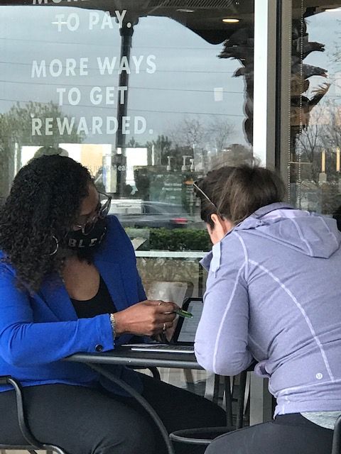 Completing an I9 with a customer forN3 Notary Serv