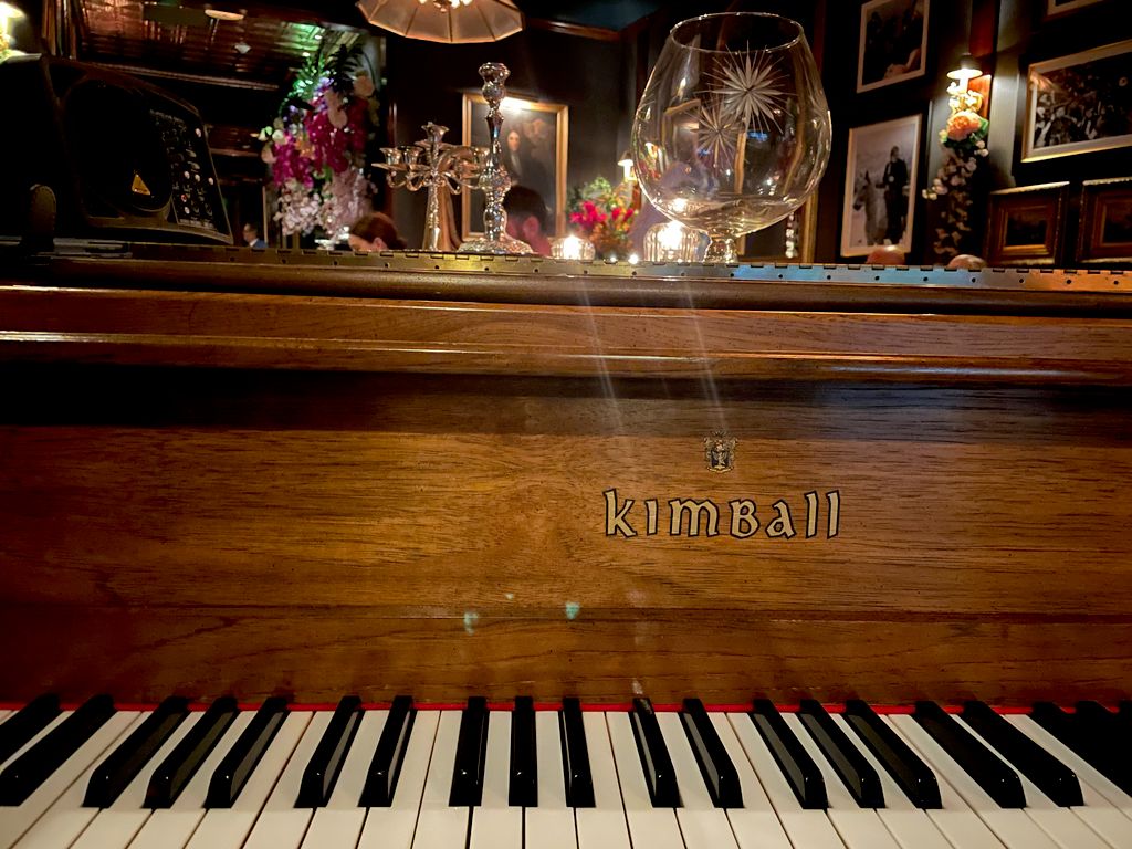 Pianist & Contractor -Turners Restaurant  Houston 