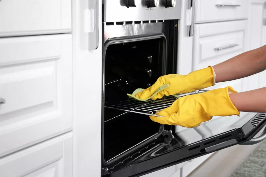 oven cleaning