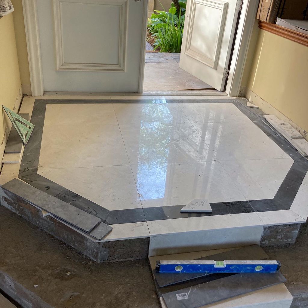 Unique tile