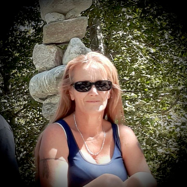 Pamela/Owner