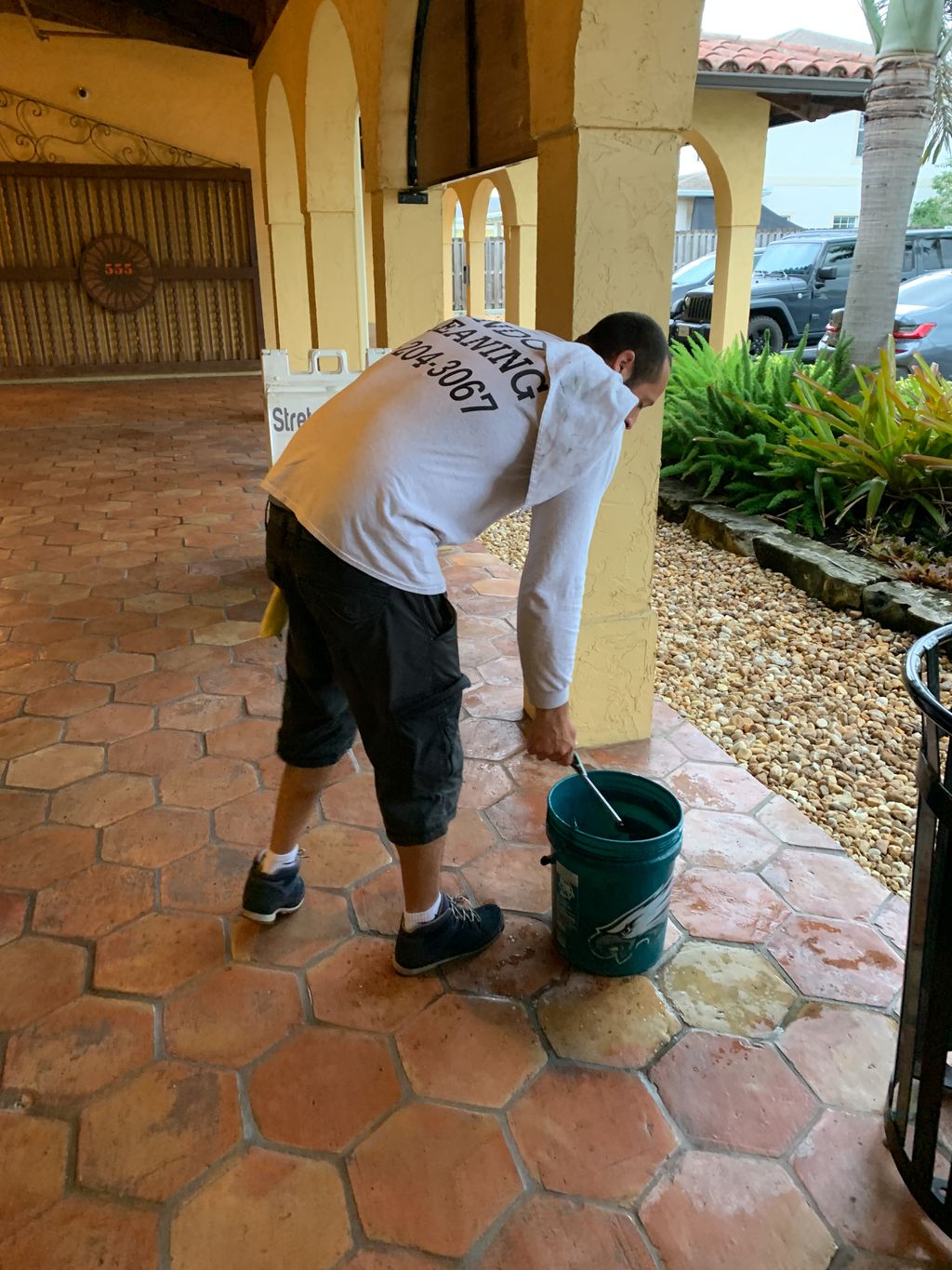 Window Cleaner in Jensen Beach