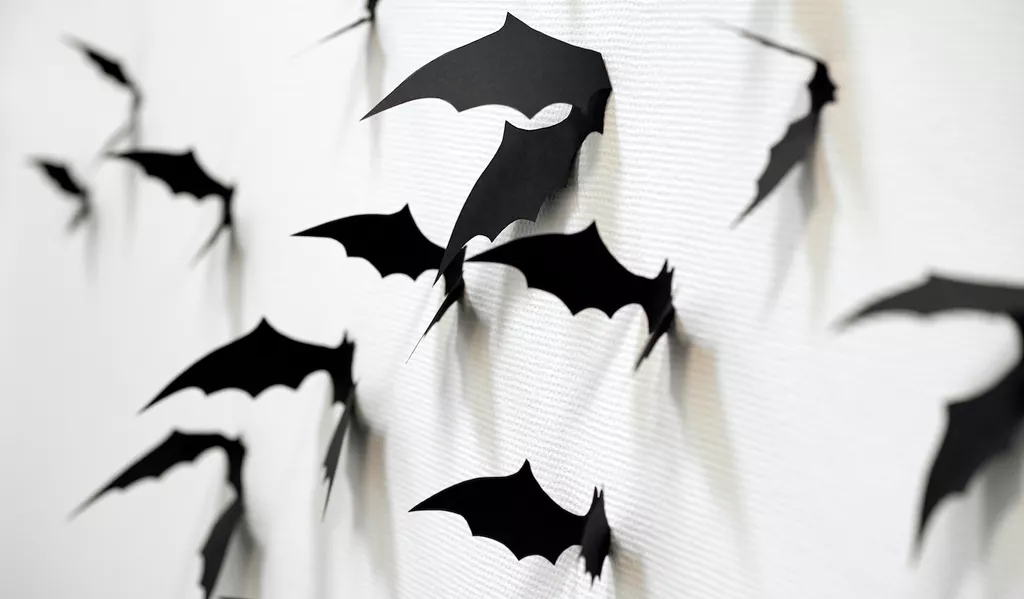 halloween bat decorations